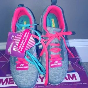 Skechers Womens Miracle Worker Sneakers Size 7